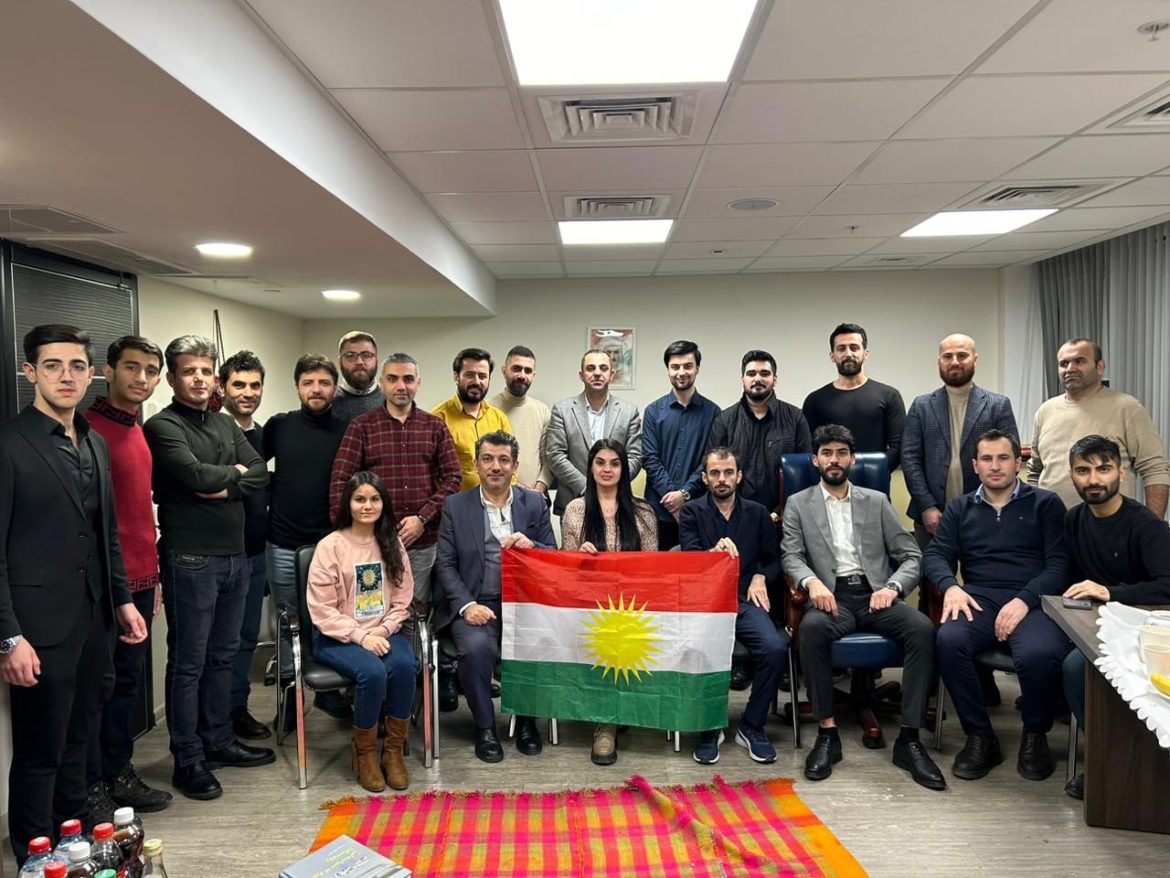 Представительство региона Курдистан отметило День флага и новогодние праздники